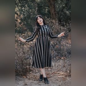 Lively Ghosts 'Grave Familiar' Dress - 3X